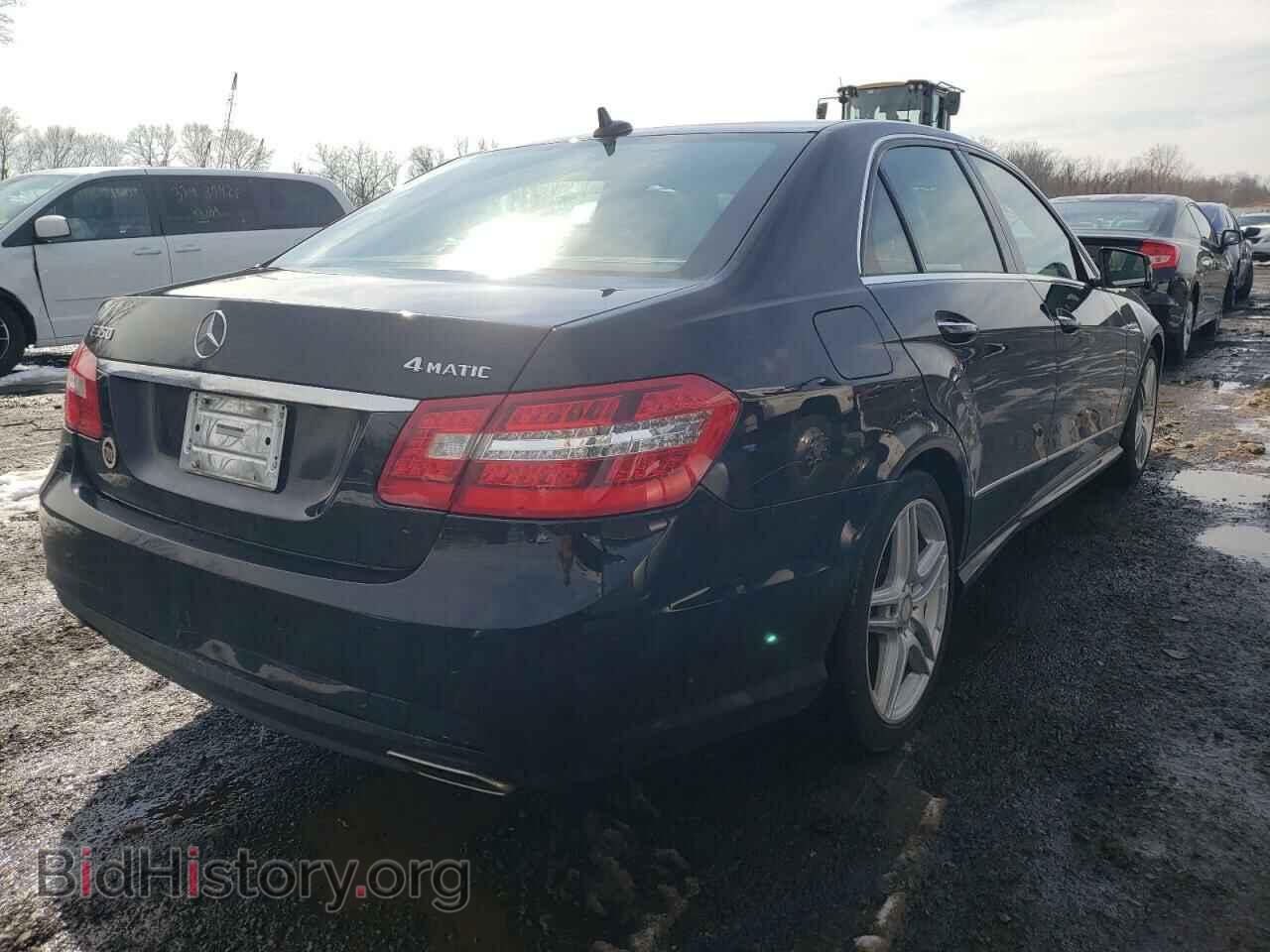 2011 MERCEDES-BENZ E-CLASS - VIN: WDDHF8HB2BA386879 - Фото 4