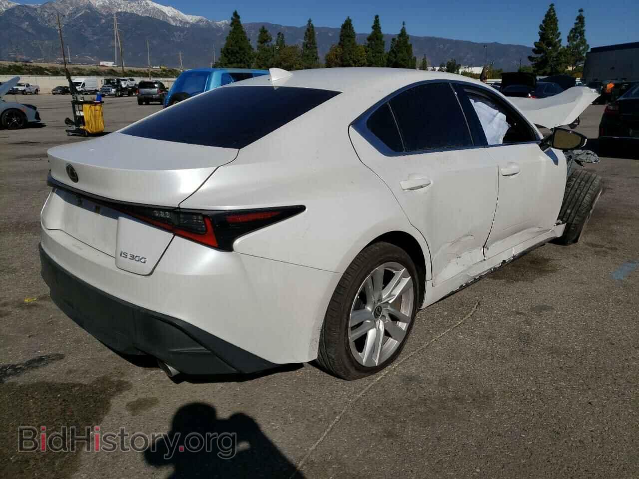 2021 LEXUS IS - VIN: JTHAA1D24M5114240 - Фото 3