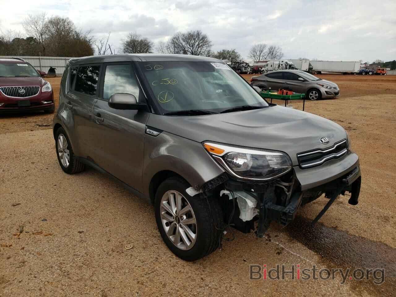 Photo KNDJP3A51J7527873 - KIA SOUL 2018