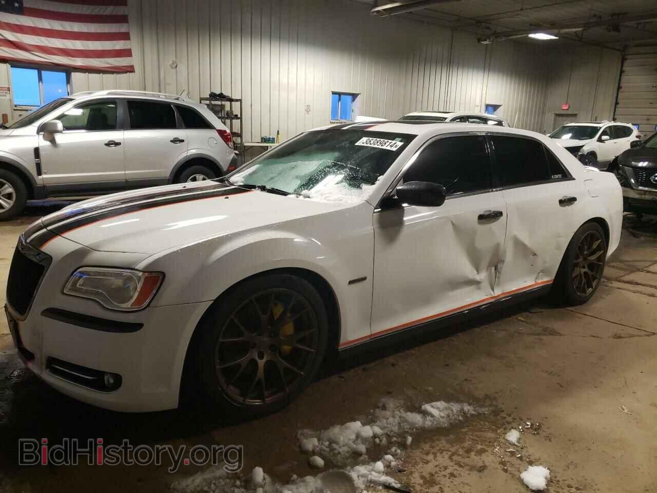 Photo 2C3CA6CT1BH595995 - CHRYSLER 300 2011