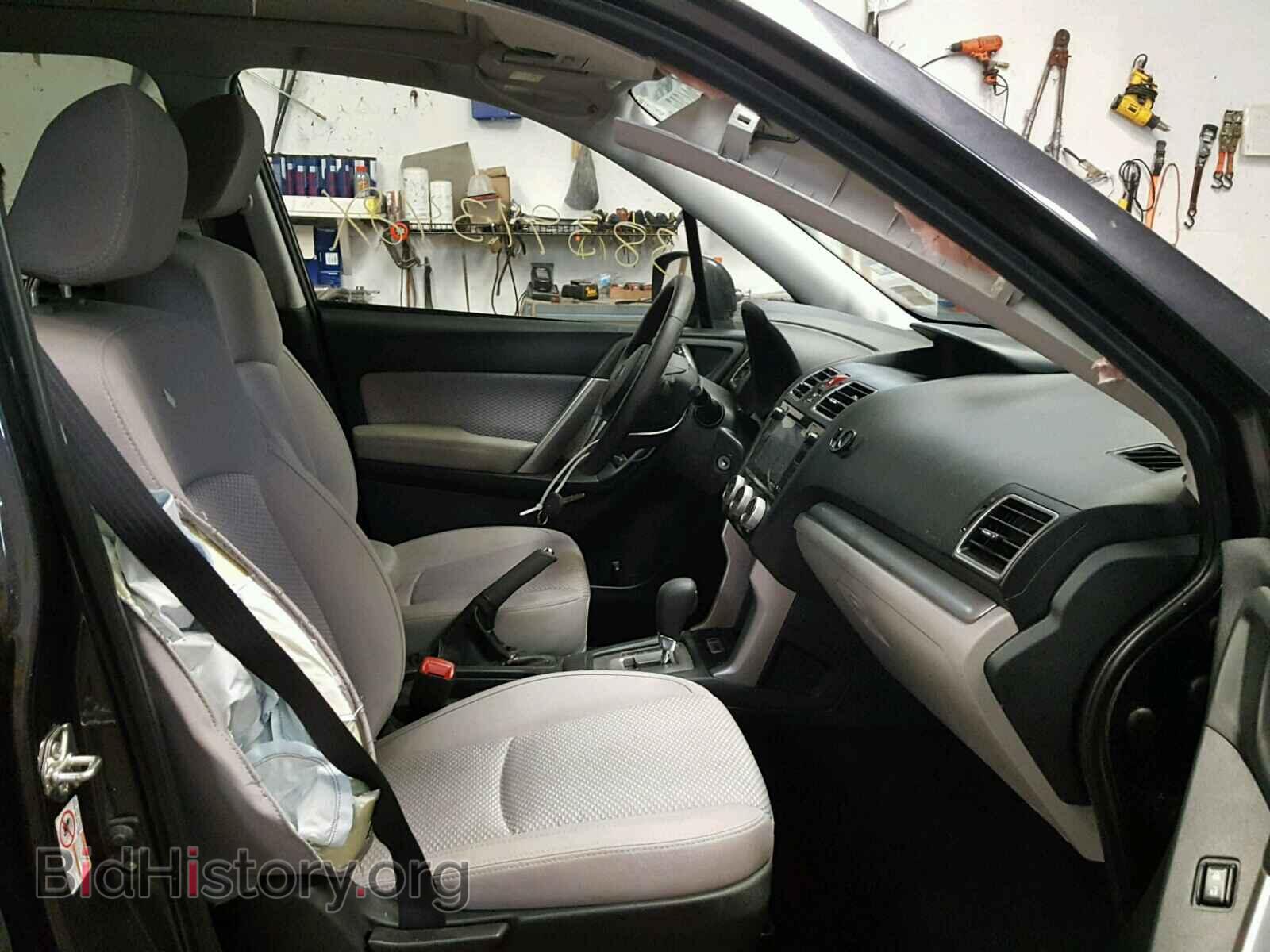 2017 SUBARU FORESTER - VIN: JF2SJAEC7HH542855 - Photo 5