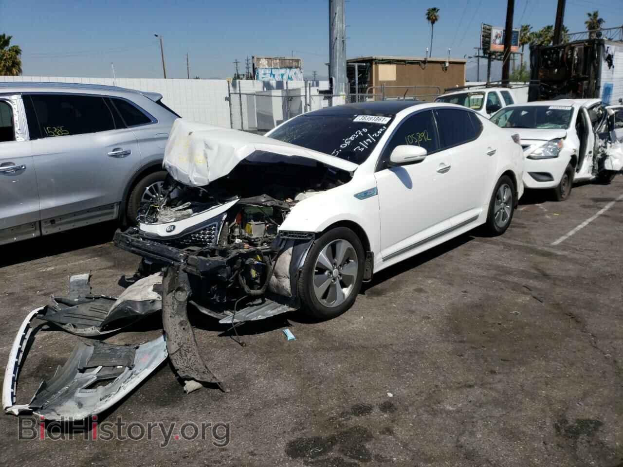 2014 KIA OPTIMA - VIN: KNAGN4AD8E5068370 - Фото 2