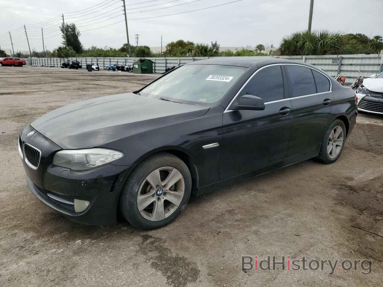 Фотография WBAFR1C54BC744745 - BMW 5 SERIES 2011