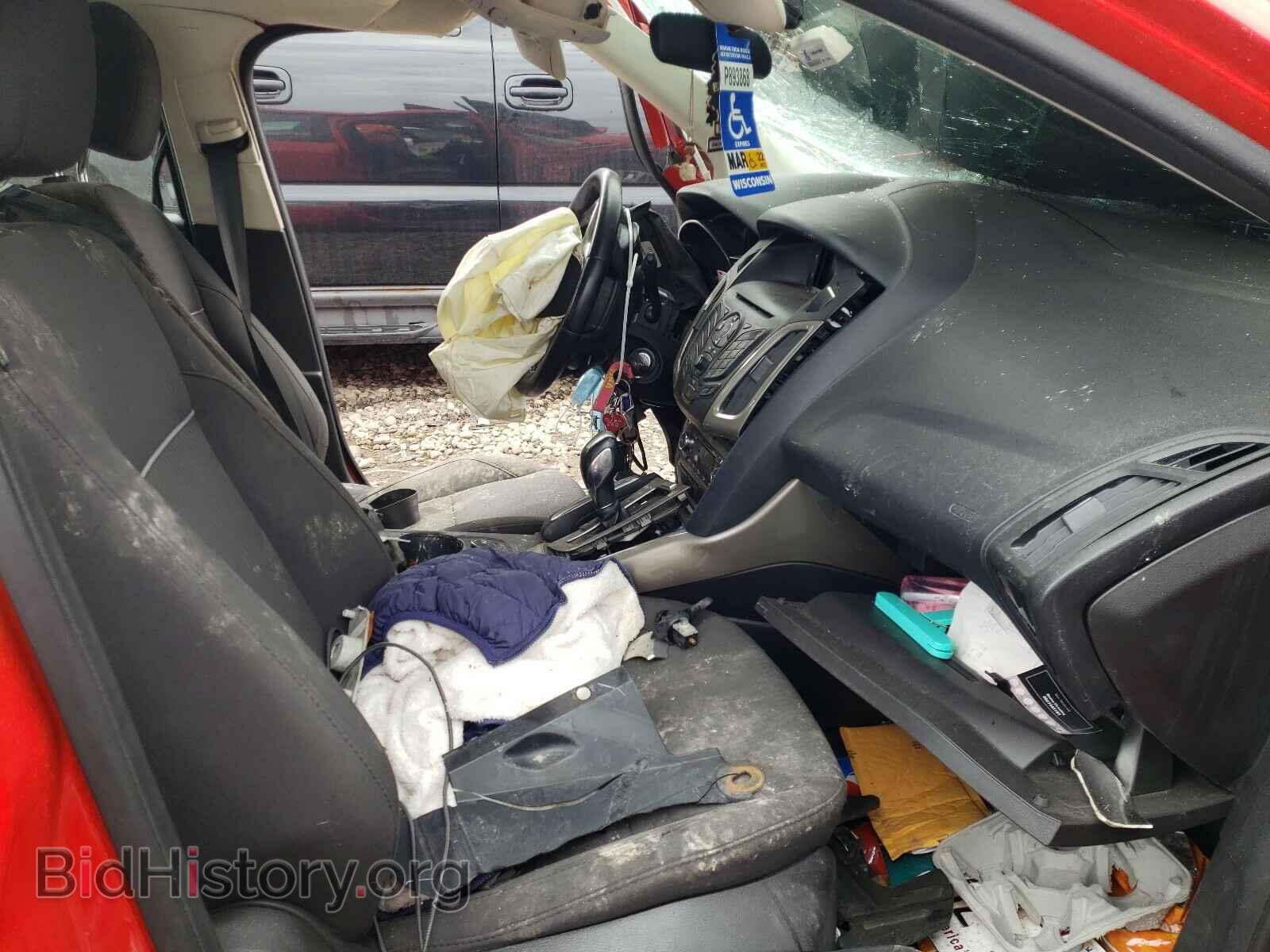 2012 FORD FOCUS - VIN: 1FAHP3M22CL208188 - Photo 5