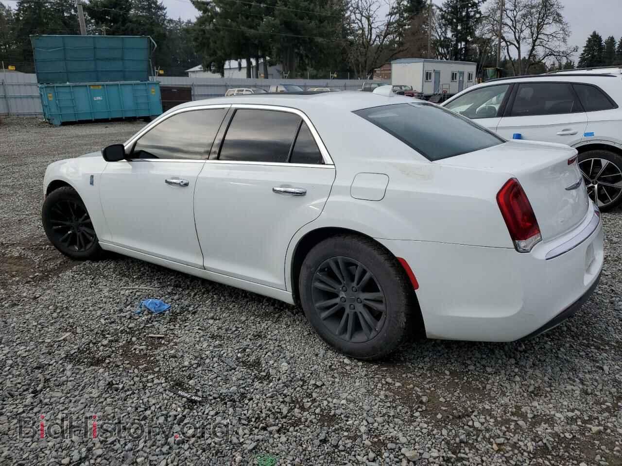 2016 CHRYSLER 300 - VIN: 2C3CCAEG7GH190261 - Photo 2