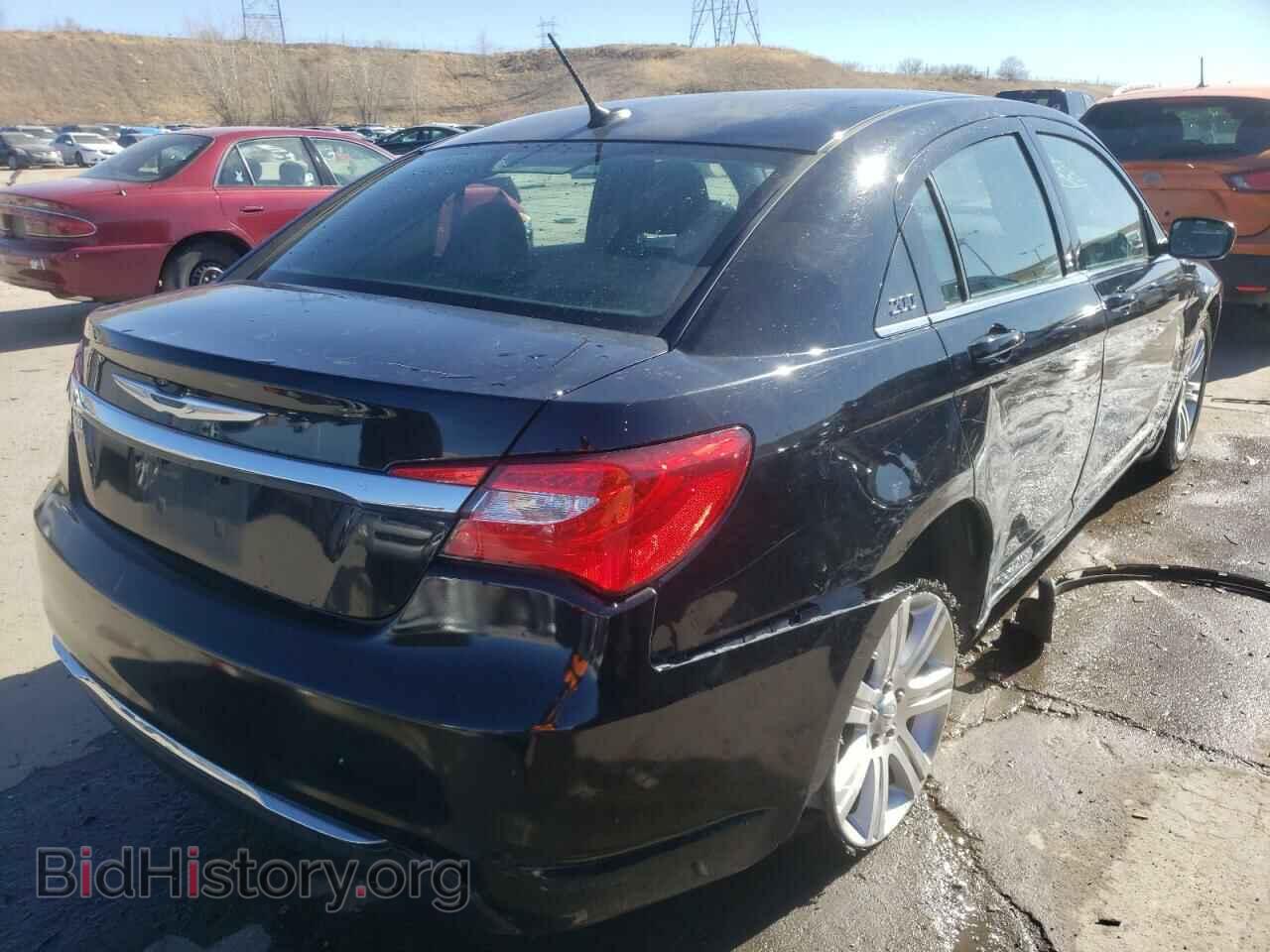2013 CHRYSLER 200 - VIN: 1C3CCBABXDN704946 - Фото 4