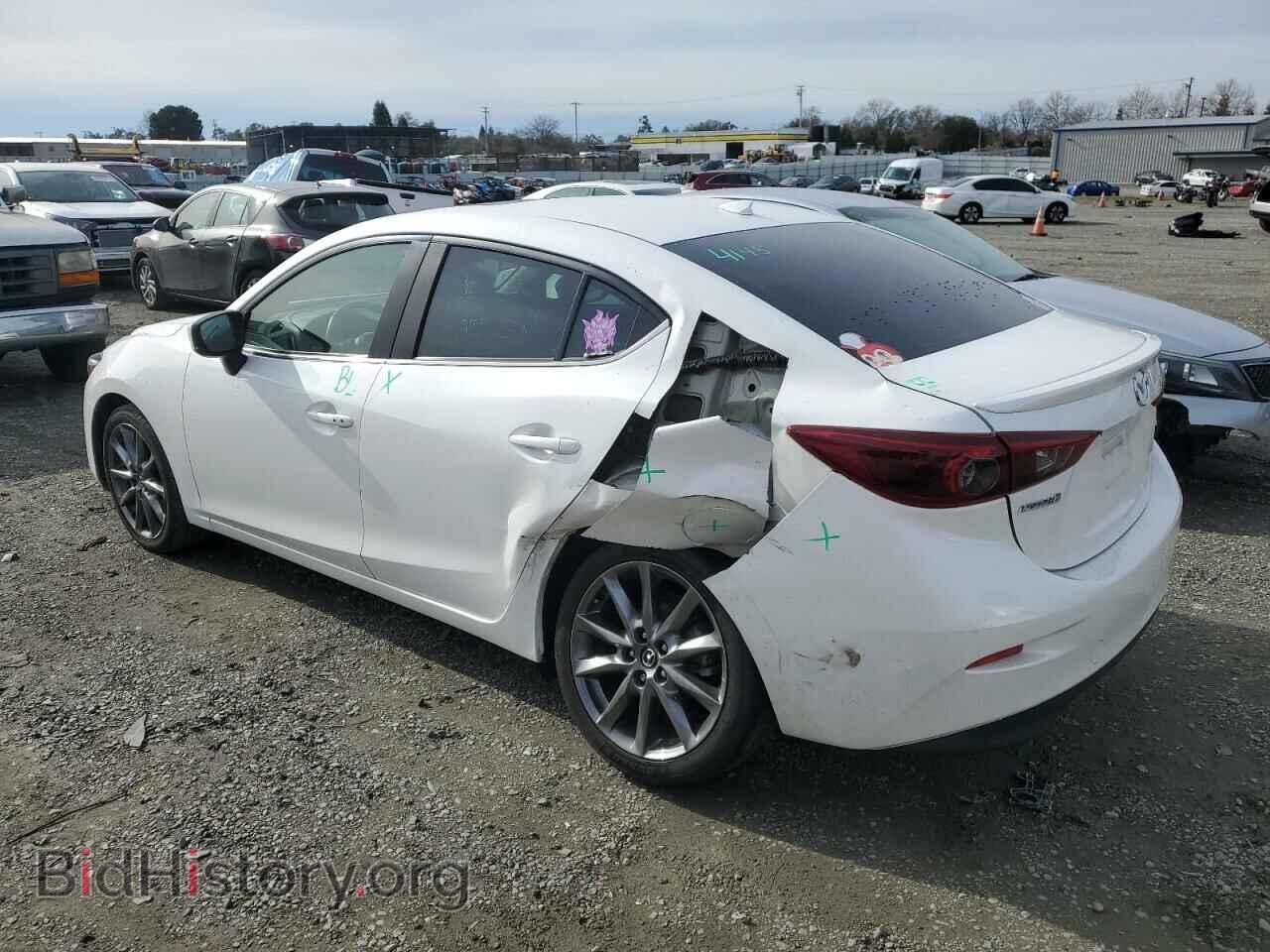 2018 MAZDA 3 - VIN: 3MZBN1W34JM253013 - Фото 2