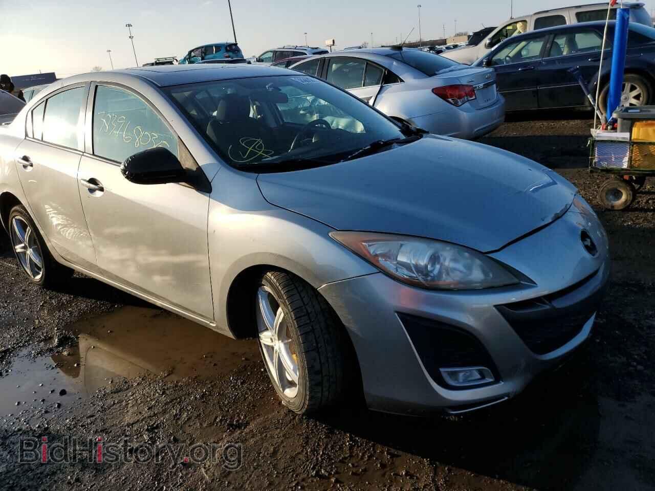2011 MAZDA MAZDA3 - VIN: JM1BL1U55B1385841 - Фото 4
