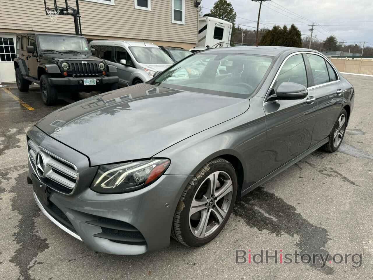 Photo WDDZF4KB1JA413753 - MERCEDES-BENZ E-CLASS 2018