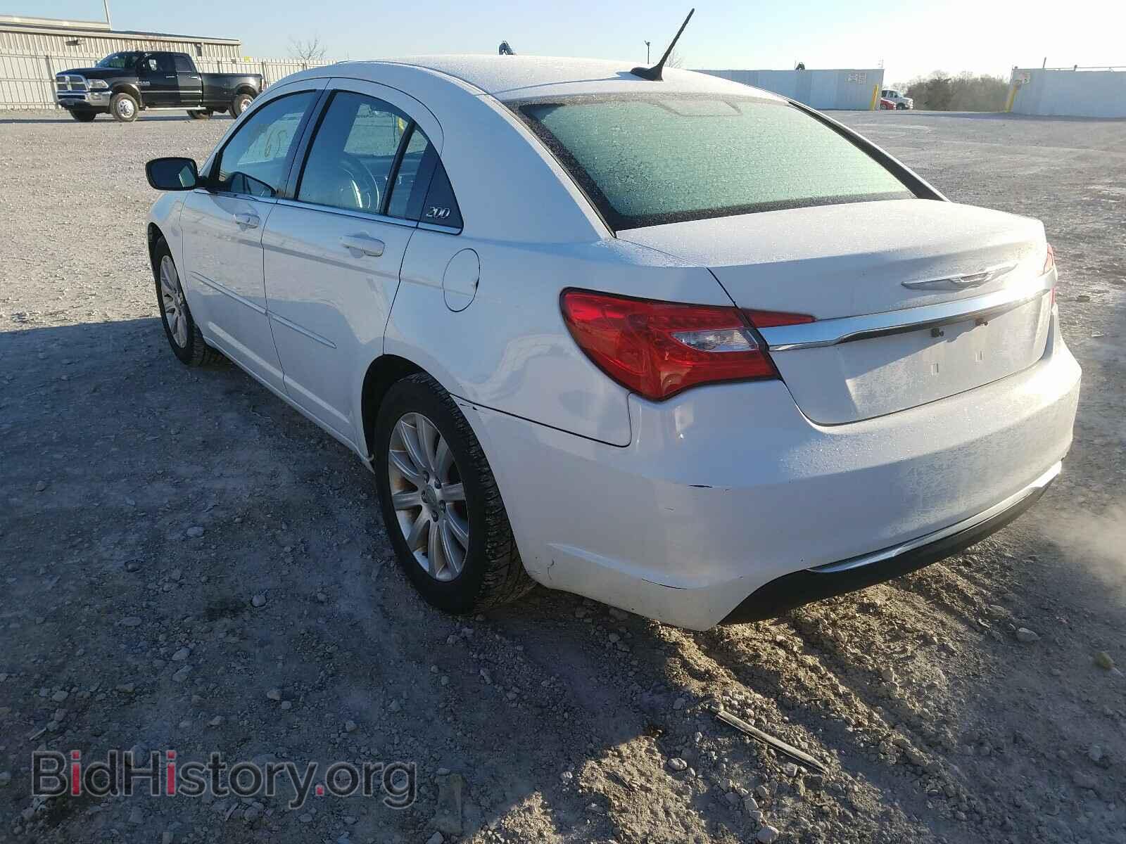 2013 CHRYSLER 200 - VIN: 1C3CCBBB0DN714447 - Фото 3