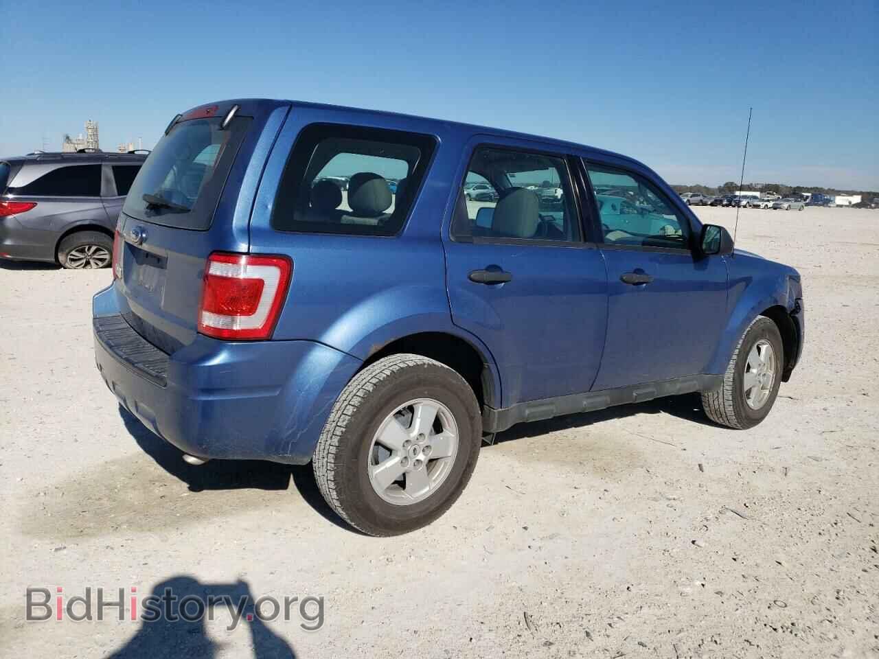 2009 FORD ESCAPE - VIN: 1FMCU02779KC85370 - Фото 3