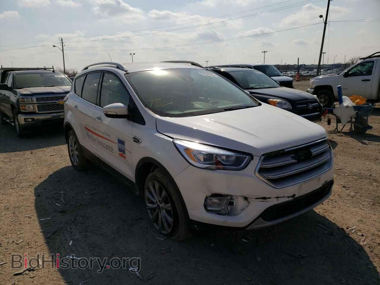 Фотография 1FMCU0J90JUD06135 - FORD ESCAPE 2018