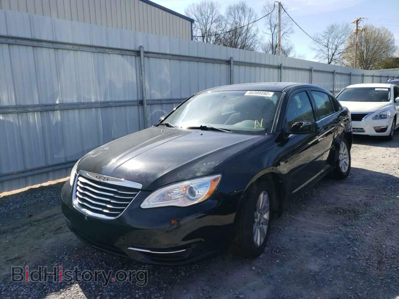 2013 CHRYSLER 200 - VIN: 1C3CCBBB7DN639066 - Фото 2