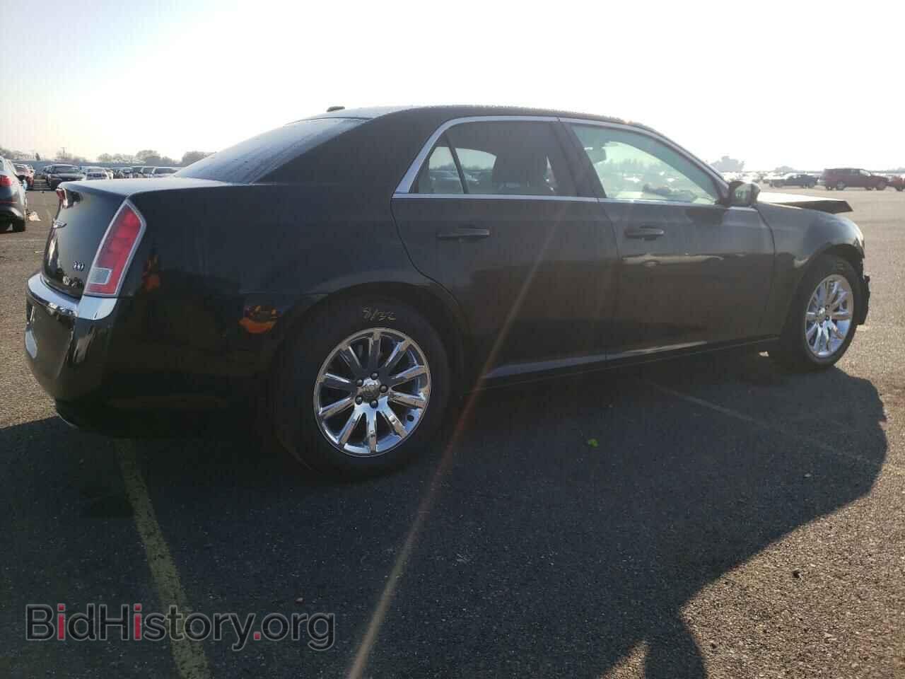 2013 CHRYSLER 300 - VIN: 2C3CCAAG4DH588657 - Фото 3