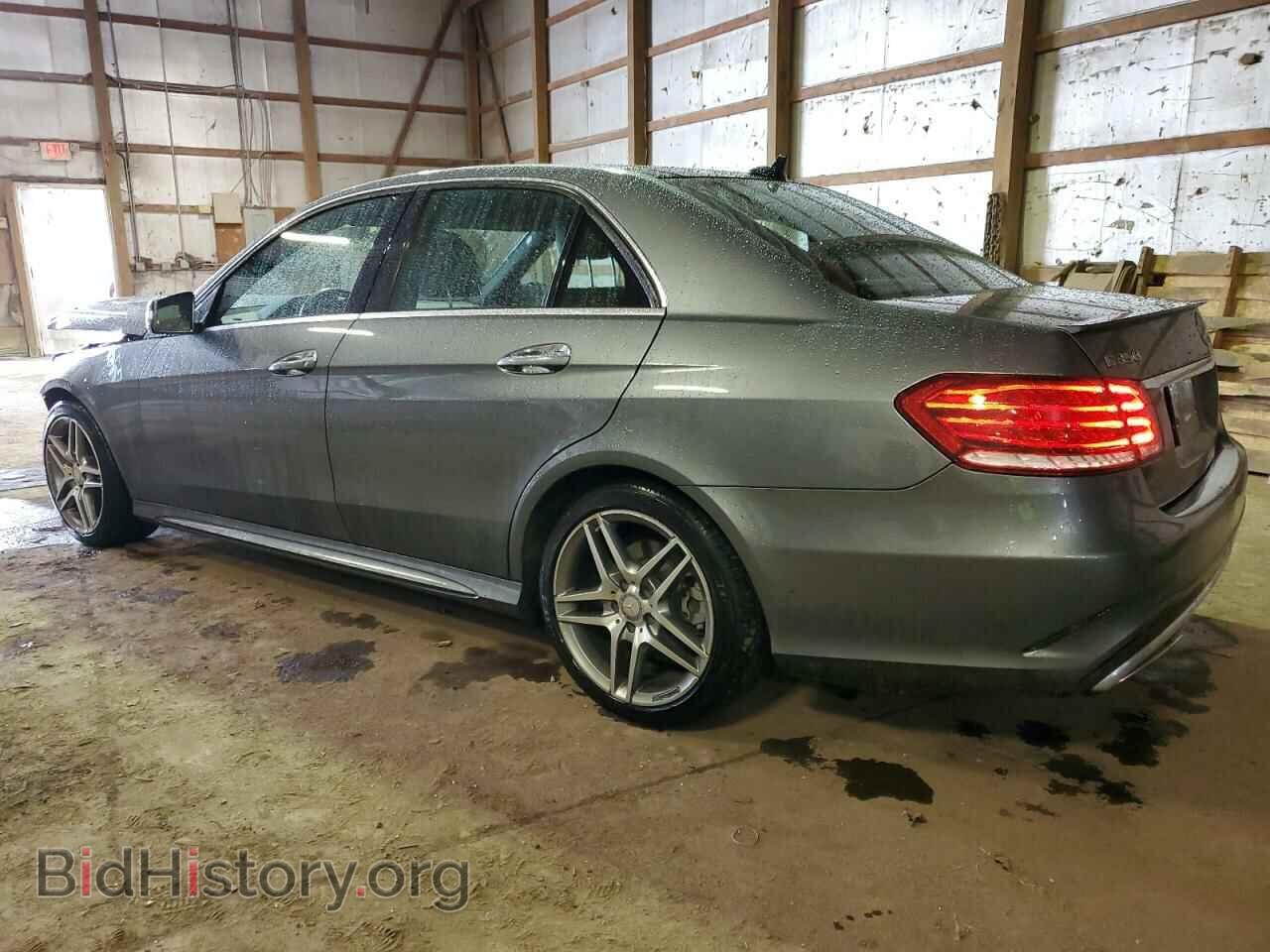 2016 MERCEDES-BENZ E-CLASS - VIN: WDDHF8JB3GB266472 - Фото 2