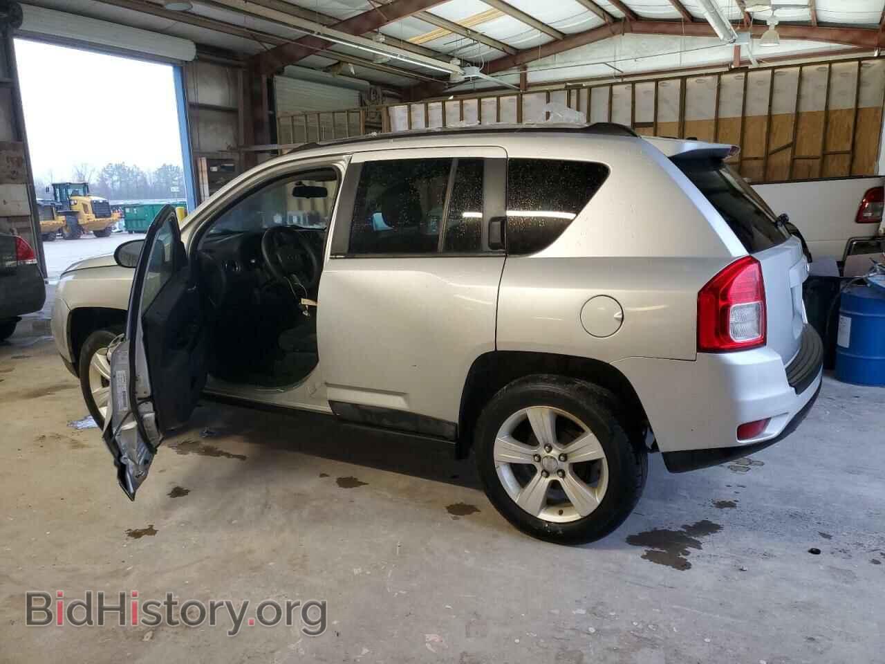 2011 JEEP COMPASS - VIN: 1J4NT1FA8BD260106 - Фото 2
