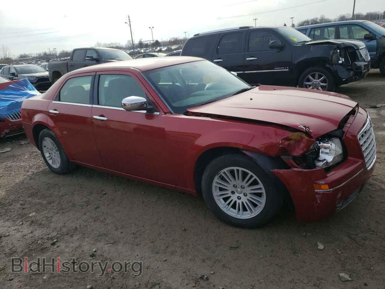 2010 CHRYSLER 300 - VIN: 2C3CA4CD6AH328525 - Фото 4