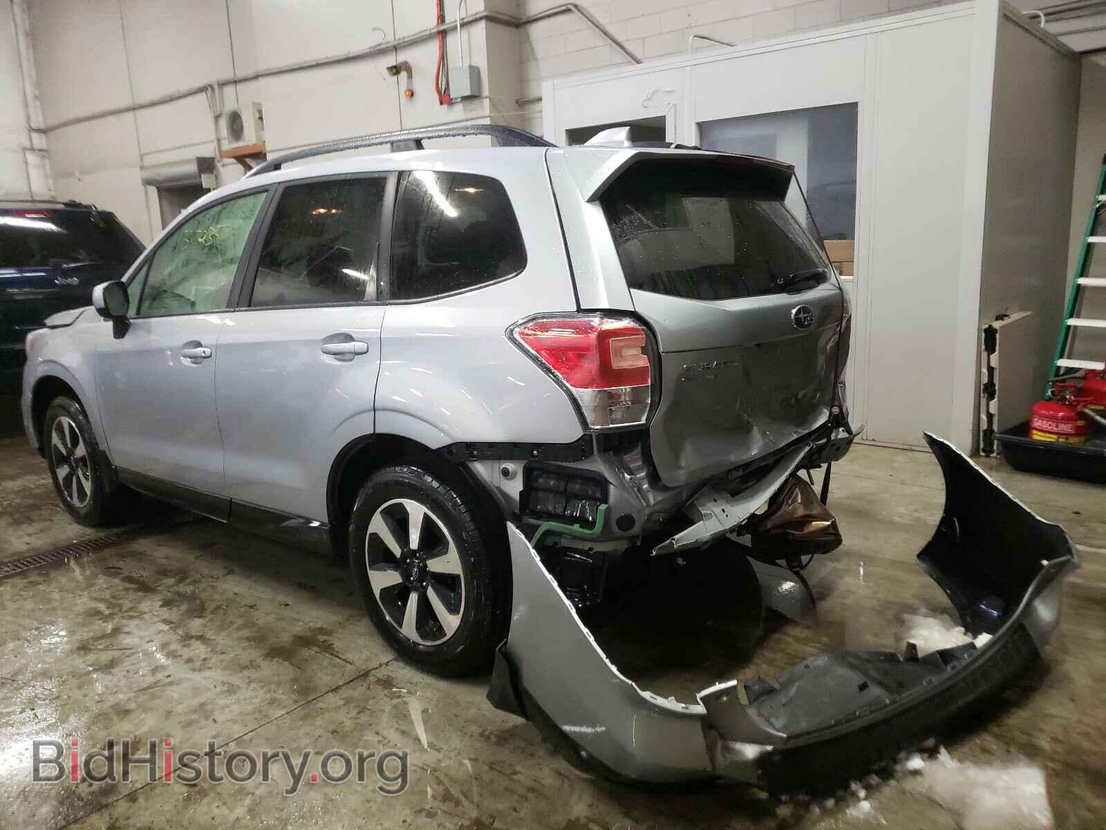 2017 SUBARU FORESTER - VIN: JF2SJAEC8HH549328 - Фото 3