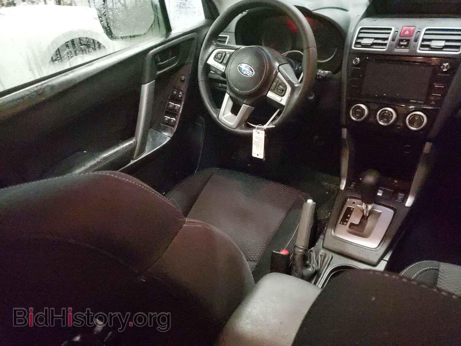 2017 SUBARU FORESTER - VIN: JF2SJAEC8HH549328 - Фото 9