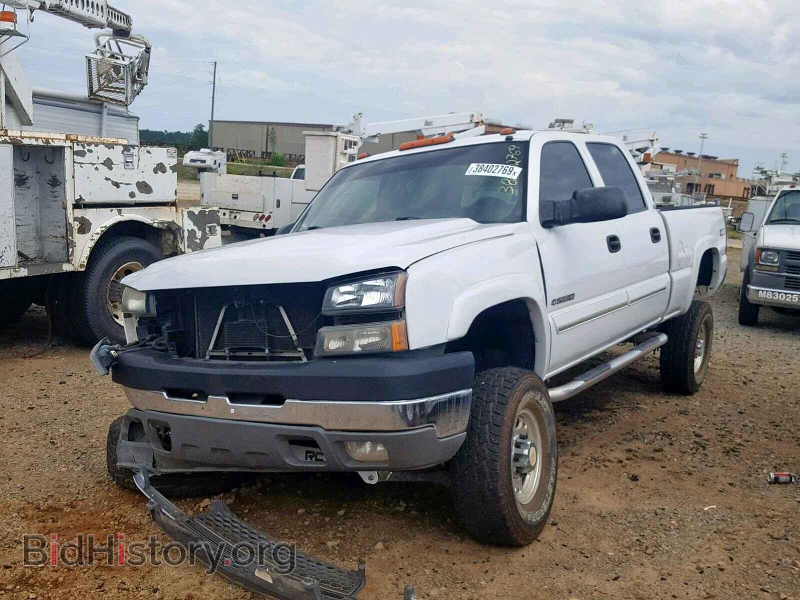 2005 CHEVROLET SILVERADO - VIN: 1GCHK23U15F856838 - Фото 2