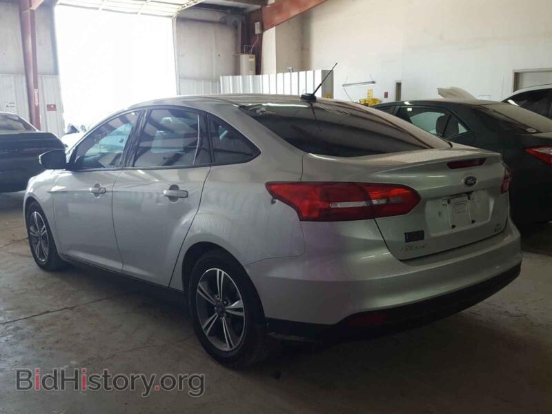 2017 Ford FOCUS (VIN 1FADP3FE9HL313887) — фото 3 из 10