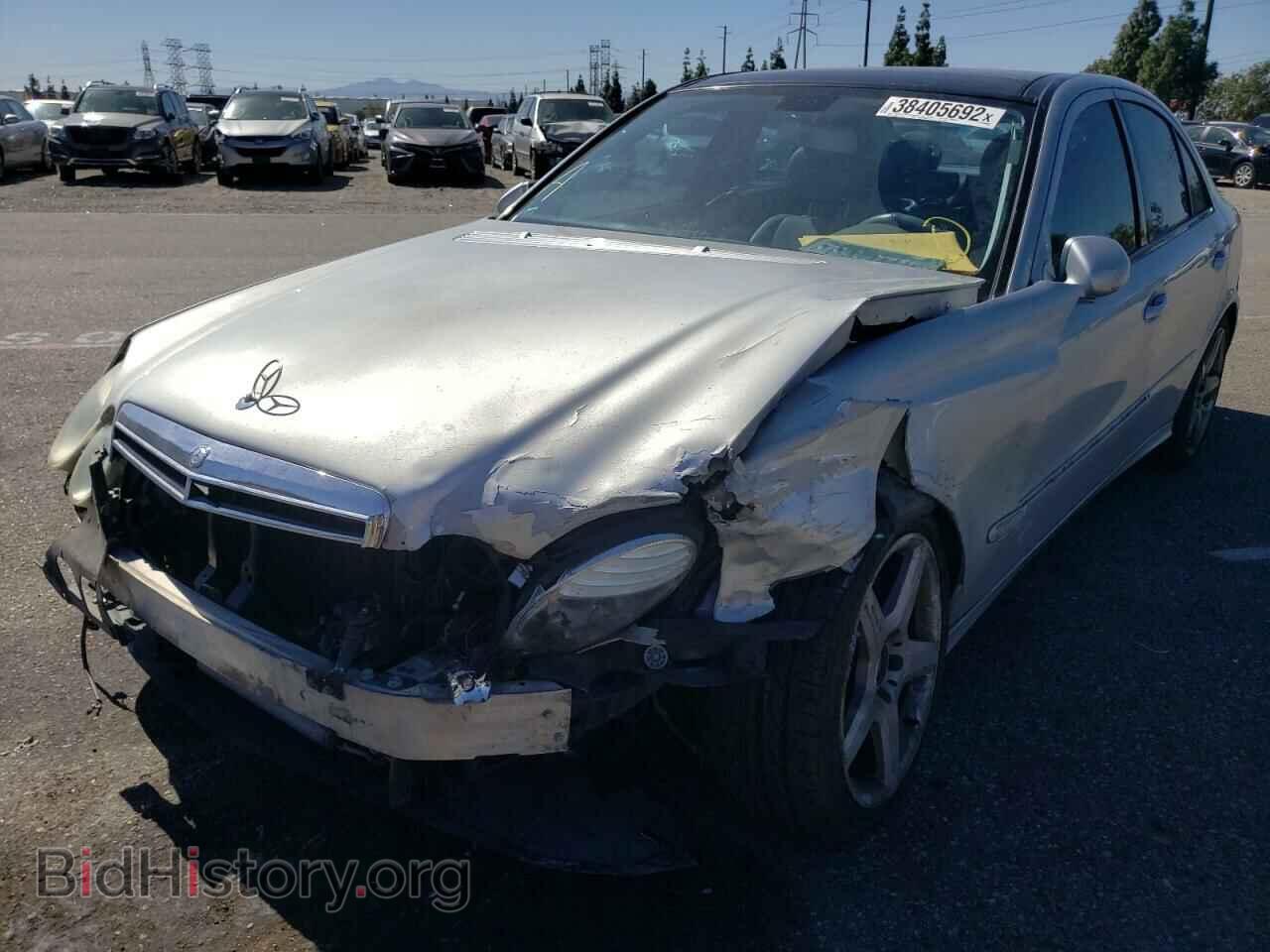 2009 MERCEDES-BENZ E-CLASS - VIN: WDBUF56X29B426967 - Фото 2