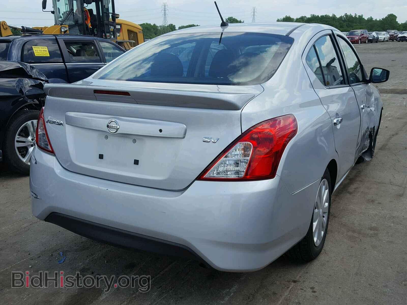 2017 NISSAN VERSA - VIN: 3N1CN7AP1HK440352 - Photo 4