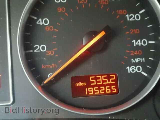 2002 AUDI A4 - VIN: WAULC68E02A256575 - Фото 8