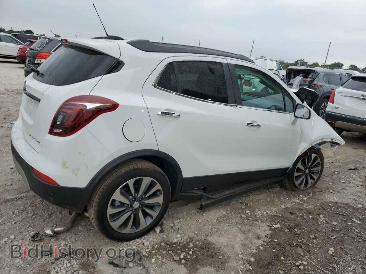2022 BUICK ENCORE - VIN: KL4CJASM9NB553493 - Photo 3