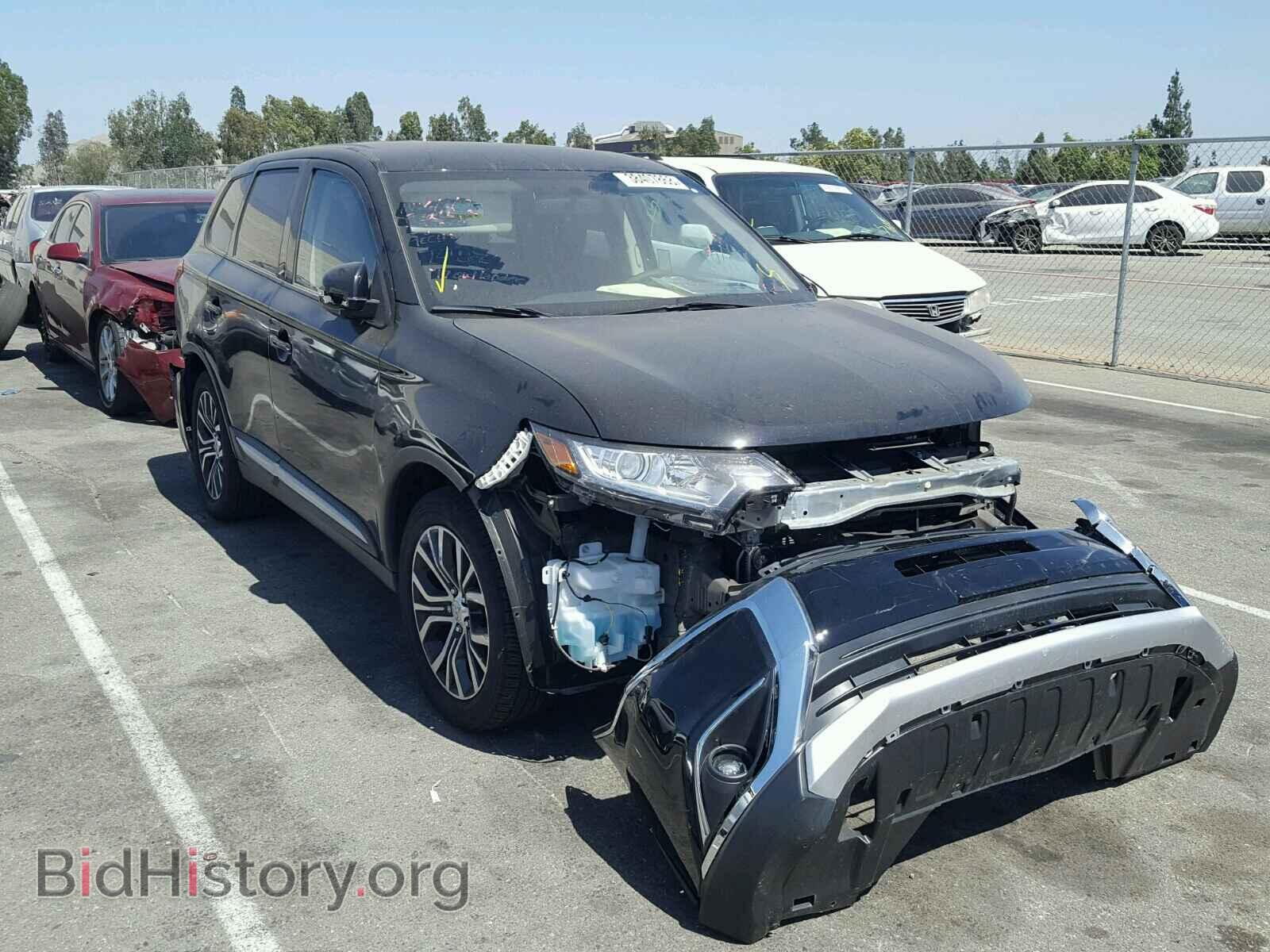 Photo JA4AD3A32HZ059071 - MITSUBISHI OUTLANDER SE 2017