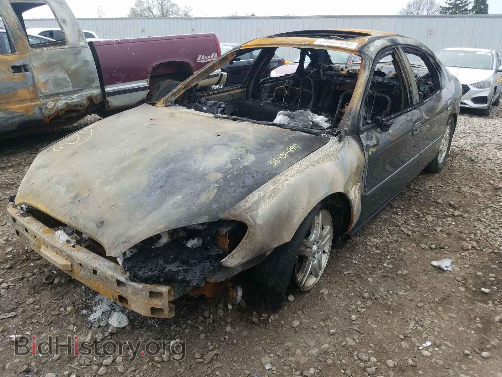 2002 FORD TAURUS - VIN: 1FAHP56S32G200519 - Photo 2