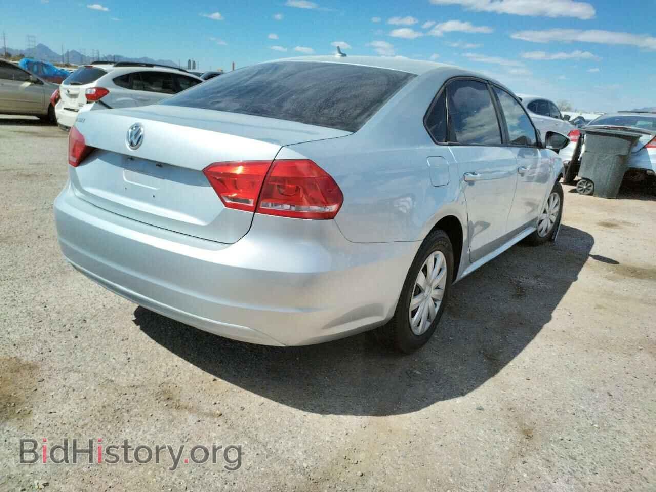 2012 VOLKSWAGEN PASSAT - VIN: 1VWAP7A38CC021230 - Фото 4