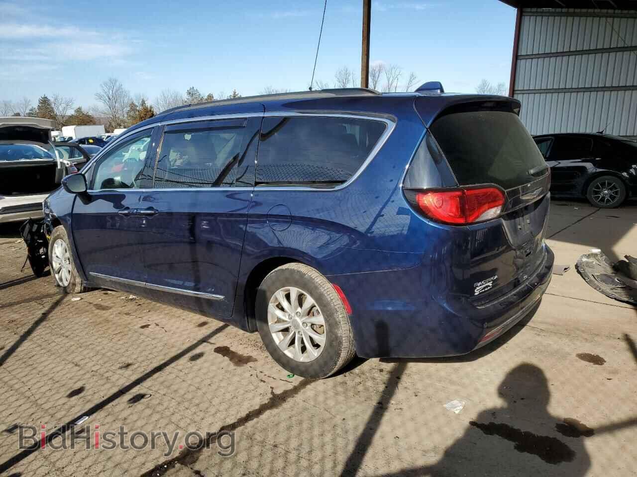 2017 CHRYSLER PACIFICA - VIN: 2C4RC1BG3HR519446 - Photo 2