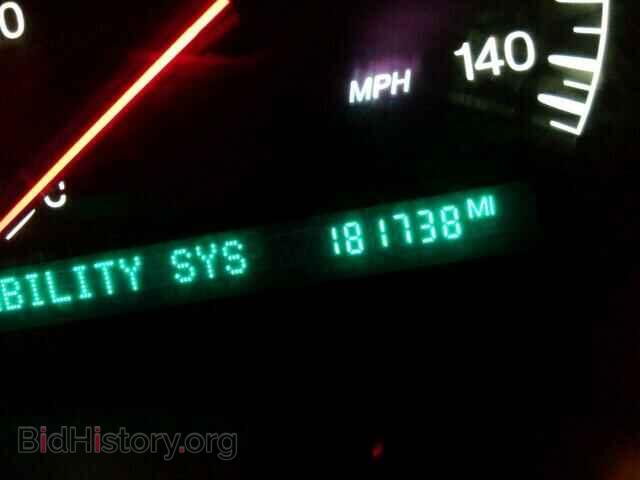 2000 CADILLAC DEVILLE - VIN: 1G6KE57Y3YU185199 - Photo 8