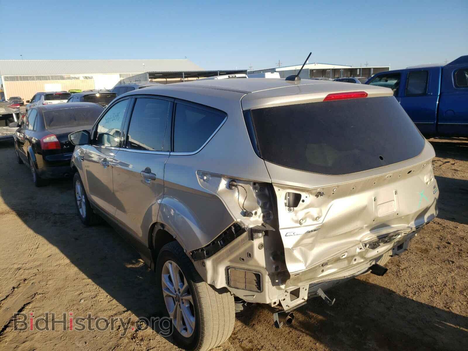 2017 FORD ESCAPE - VIN: 1FMCU0GD4HUC47029 - Фото 3