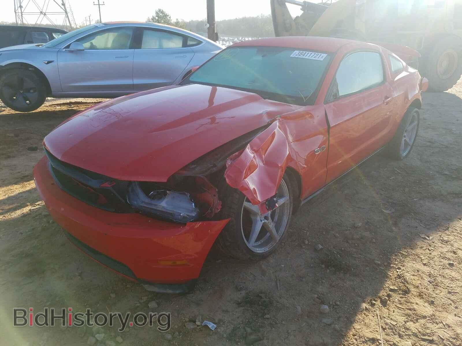2011 FORD MUSTANG - VIN: 1ZVBP8CF8B5136219 - Фото 2