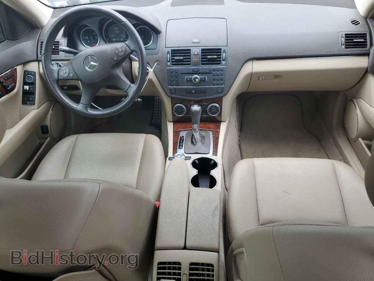 2011 MERCEDES-BENZ C-CLASS - VIN: WDDGF8BB4BF643368 - Фото 8