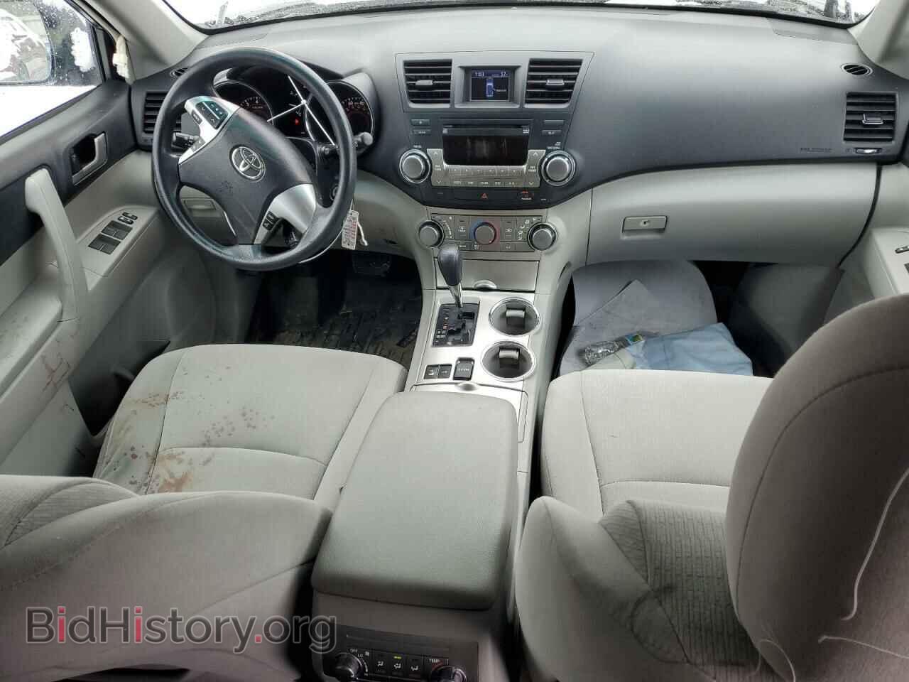 2012 TOYOTA HIGHLANDER - VIN: 5TDBK3EH3CS127944 - Фото 8