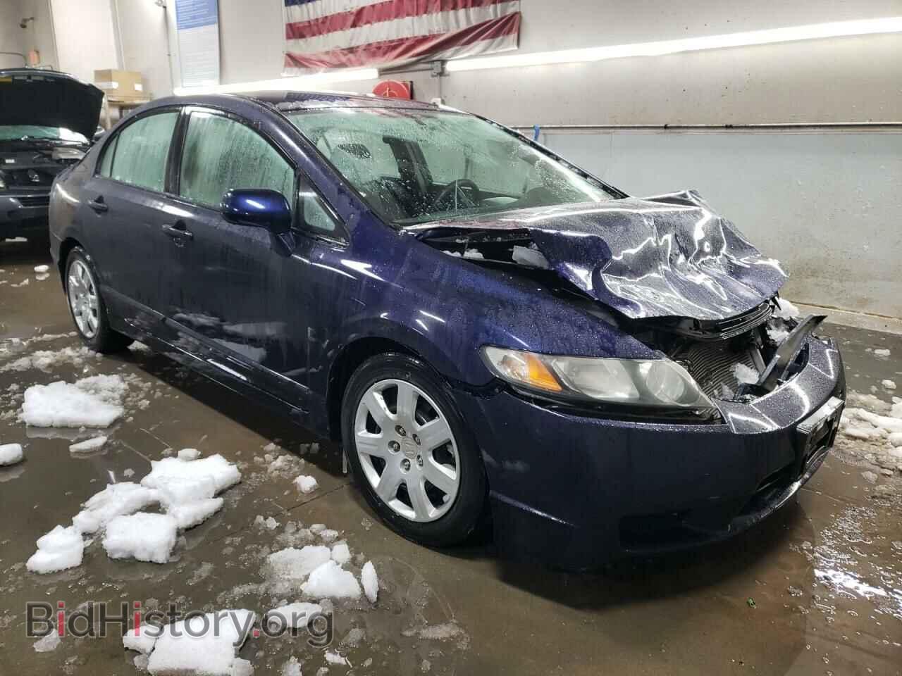 2009 Honda CIVIC (VIN 19XFA16589E000137) — фото 4 из 12