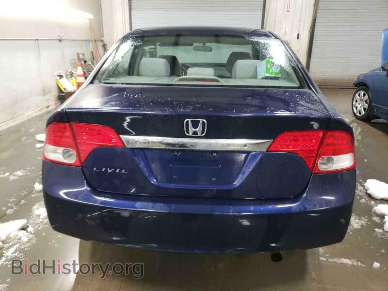 2009 Honda CIVIC (VIN 19XFA16589E000137) — фото 6 из 12