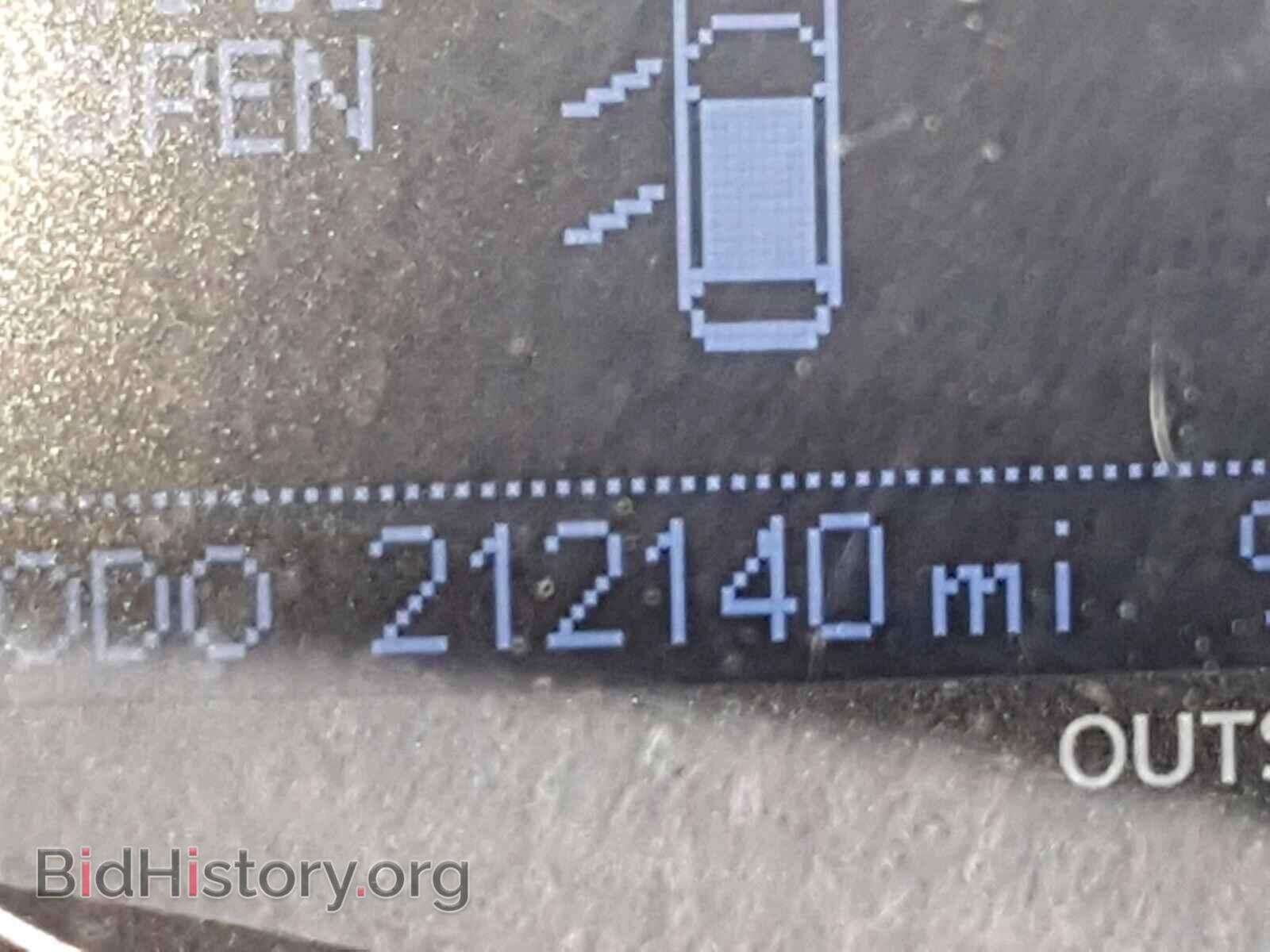 2011 LEXUS CT 200 - VIN: JTHKD5BH4B2039936 - Фото 8