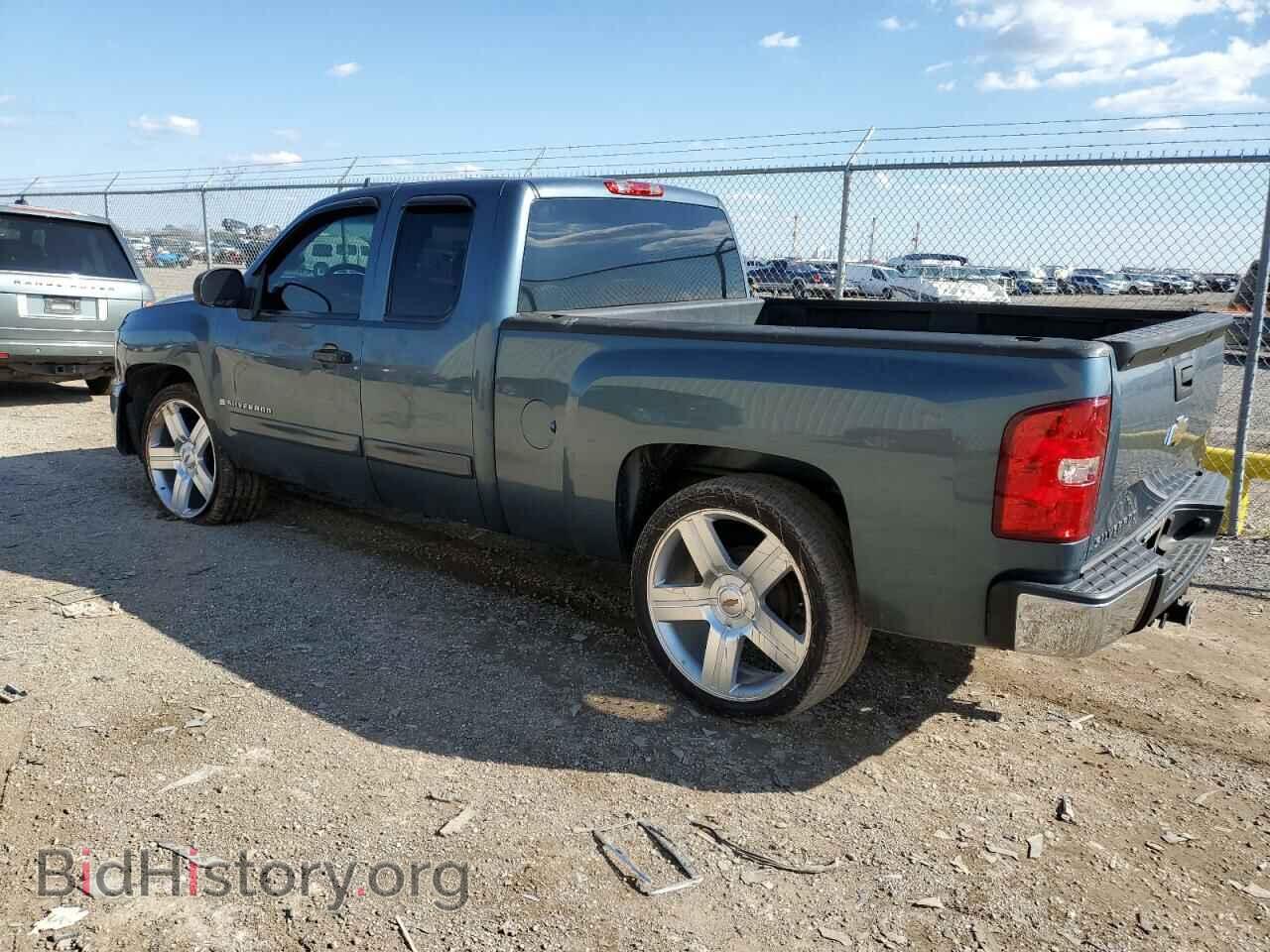 2007 CHEVROLET SILVERADO - VIN: 2GCEC19J071633109 - Фото 2