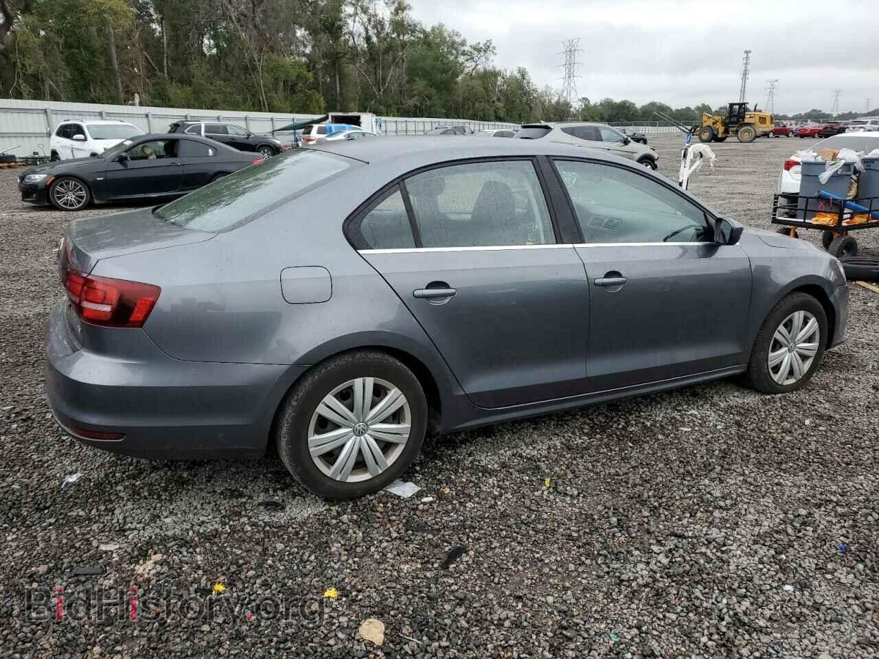2017 VOLKSWAGEN JETTA - VIN: 3VW2B7AJ2HM372917 - Фото 3