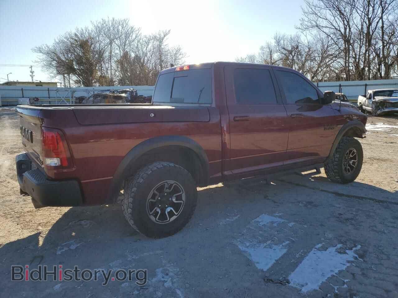 2018 RAM 1500 - VIN: 1C6RR7YT2JS174959 - Фото 3