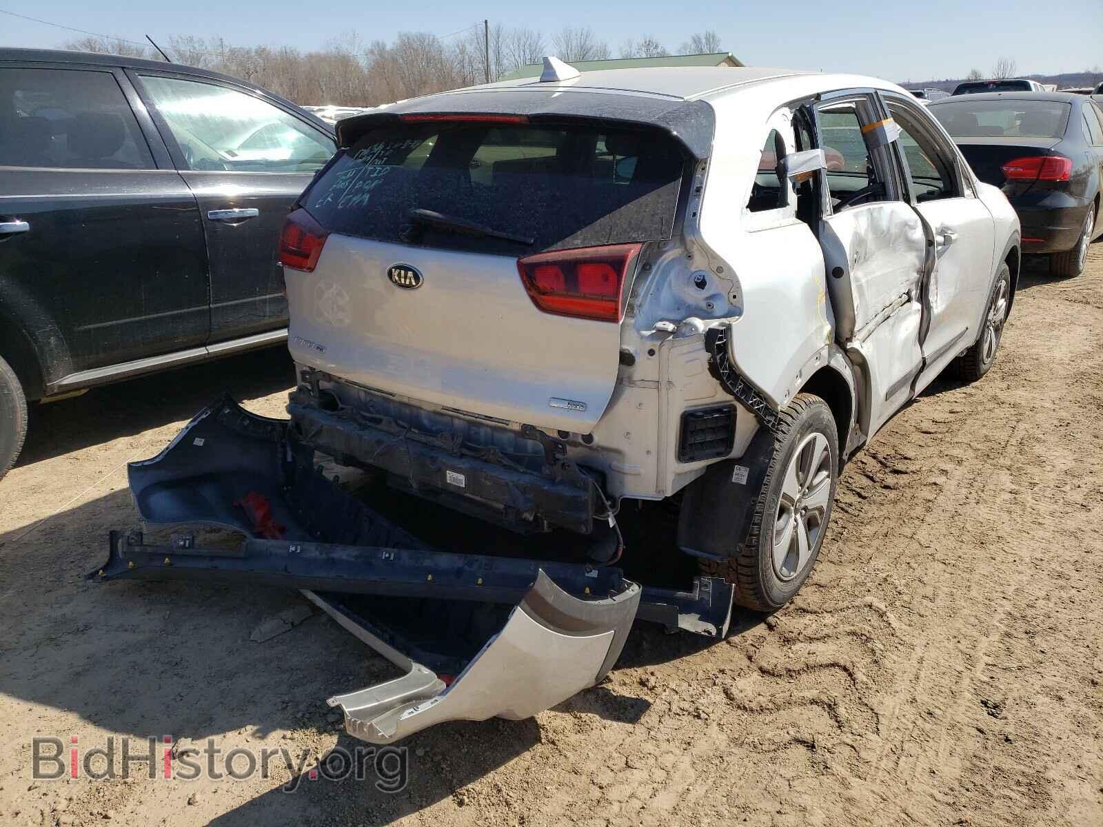 2017 KIA NIRO - VIN: KNDCB3LC6H5049703 - Фото 4