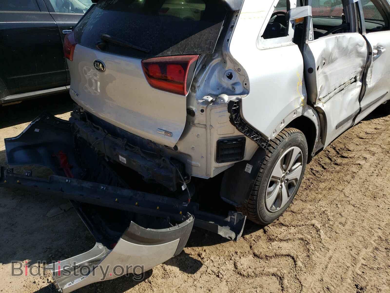 2017 KIA NIRO - VIN: KNDCB3LC6H5049703 - Фото 9