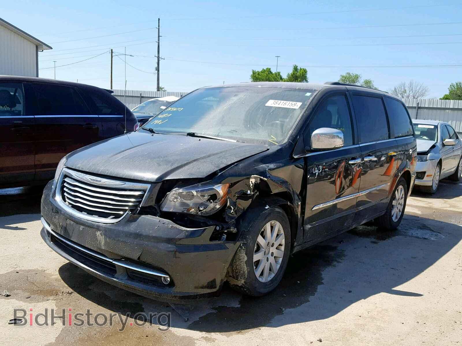 2011 CHRYSLER TOWN & COU - VIN: 2A4RR8DG3BR713092 - Фото 2