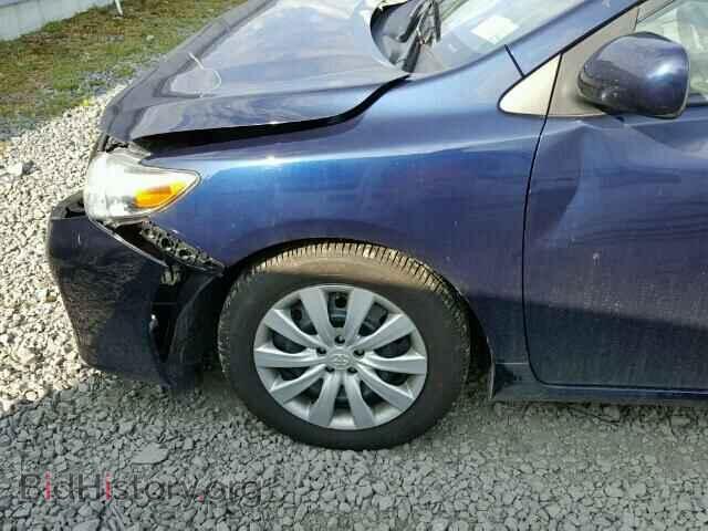 2012 TOYOTA COROLLA - VIN: 2T1BU4EE8CC910711 - Фото 9