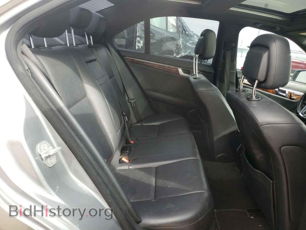 2012 MERCEDES-BENZ C-CLASS - VIN: WDDGF8BB0CA617879 - Фото 6