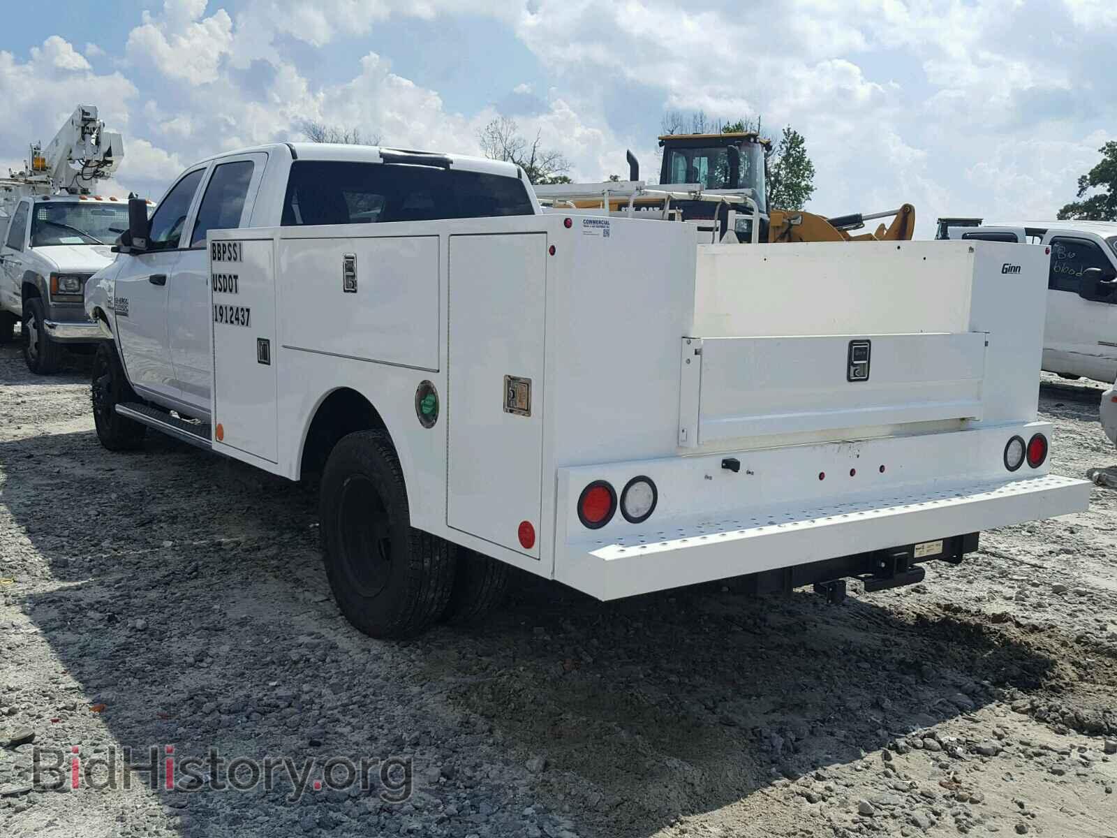 2018 RAM 3500 - VIN: 3C7WRSCLXJG159674 - Фото 3